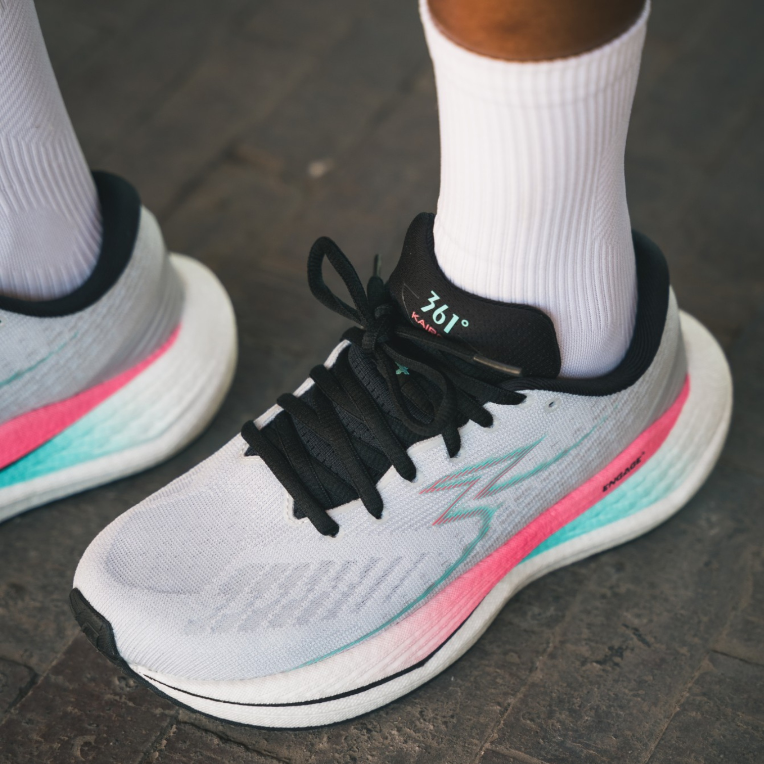 Kairos 4 - Women's Support Running Shoe