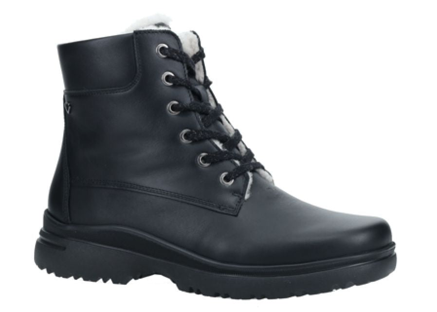 Calora Boot – Women’s Warm-Lined Ankle Boot
