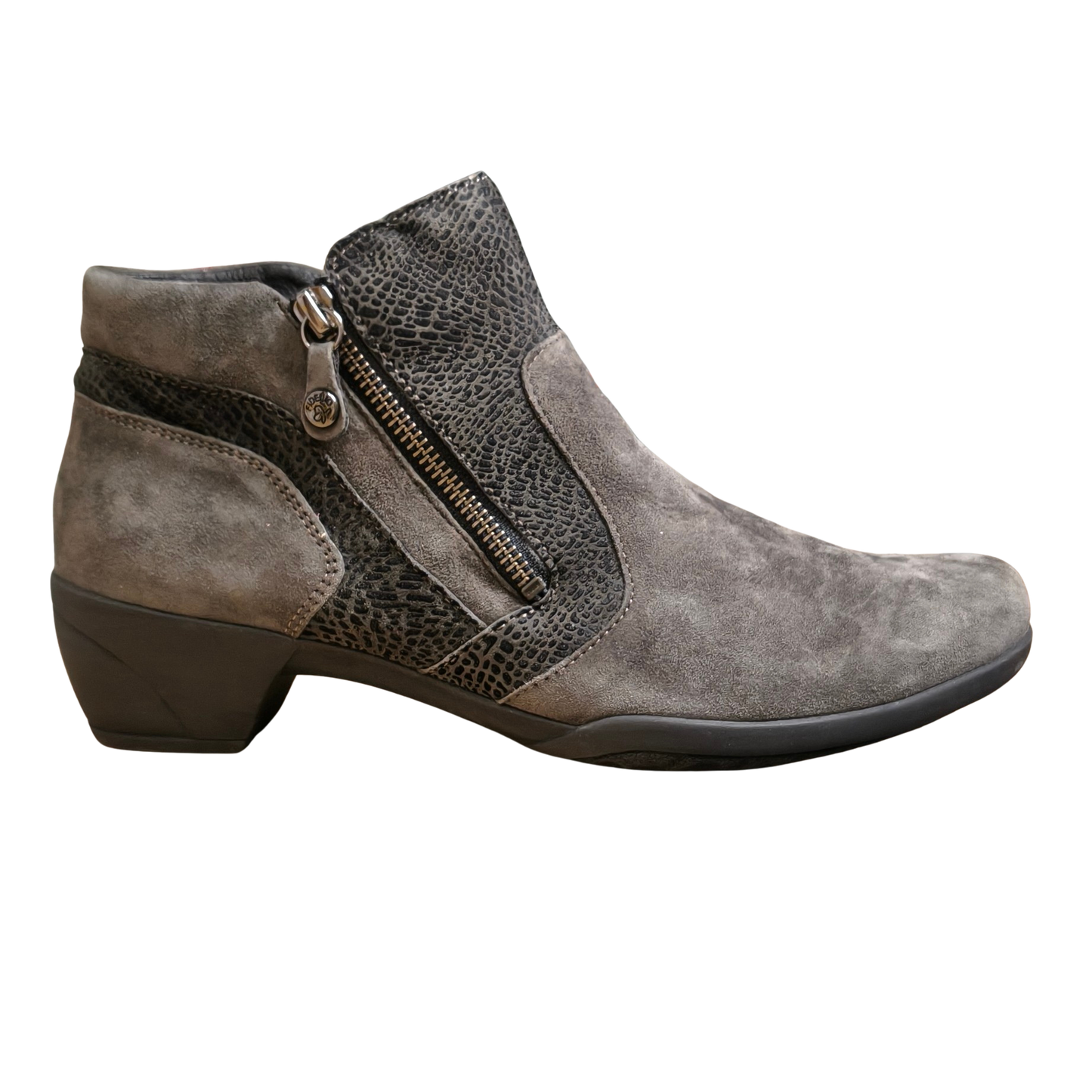 265624 Grace G Women's Casual Boot